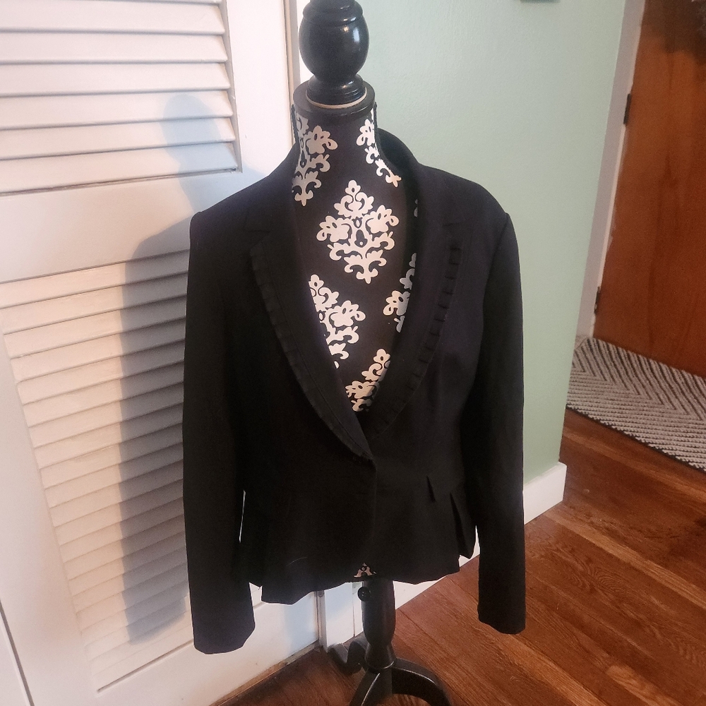 White House Black Market Black Women Jacket Size 12 Ruffle Blazer Chic